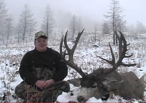 Sportsman Permit holder shoots 230-inch Buck in Utah’s Henry Mountains